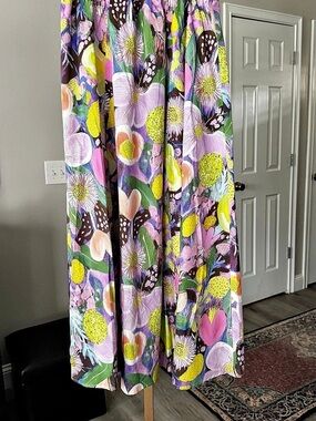glam - Sweet Aroma Floral Midi Skirt - NWT - Small